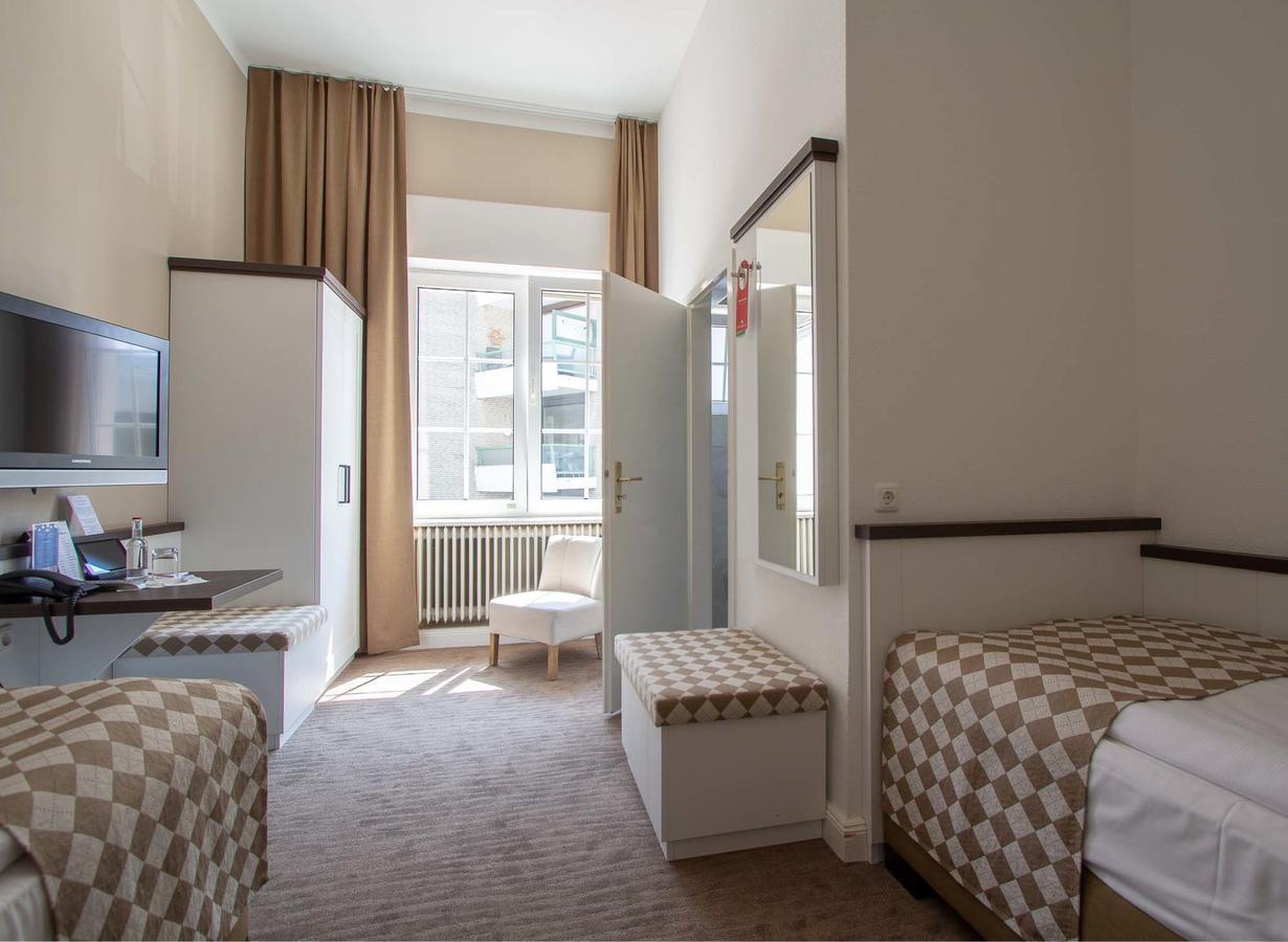 Hotel Strandschloesschen Lübeck Dış mekan fotoğraf
