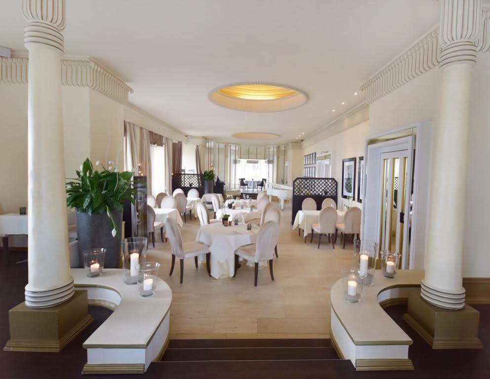 Hotel Strandschloesschen Lübeck Dış mekan fotoğraf