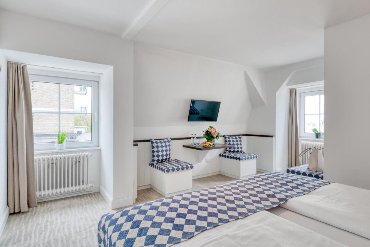 Hotel Strandschloesschen Lübeck Dış mekan fotoğraf
