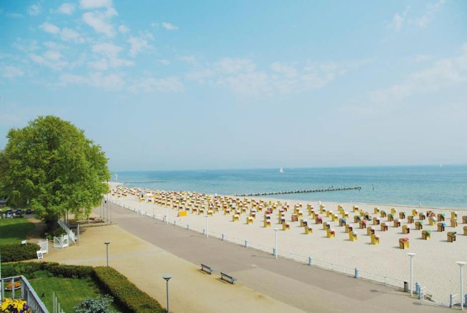 Hotel Strandschloesschen Lübeck Dış mekan fotoğraf